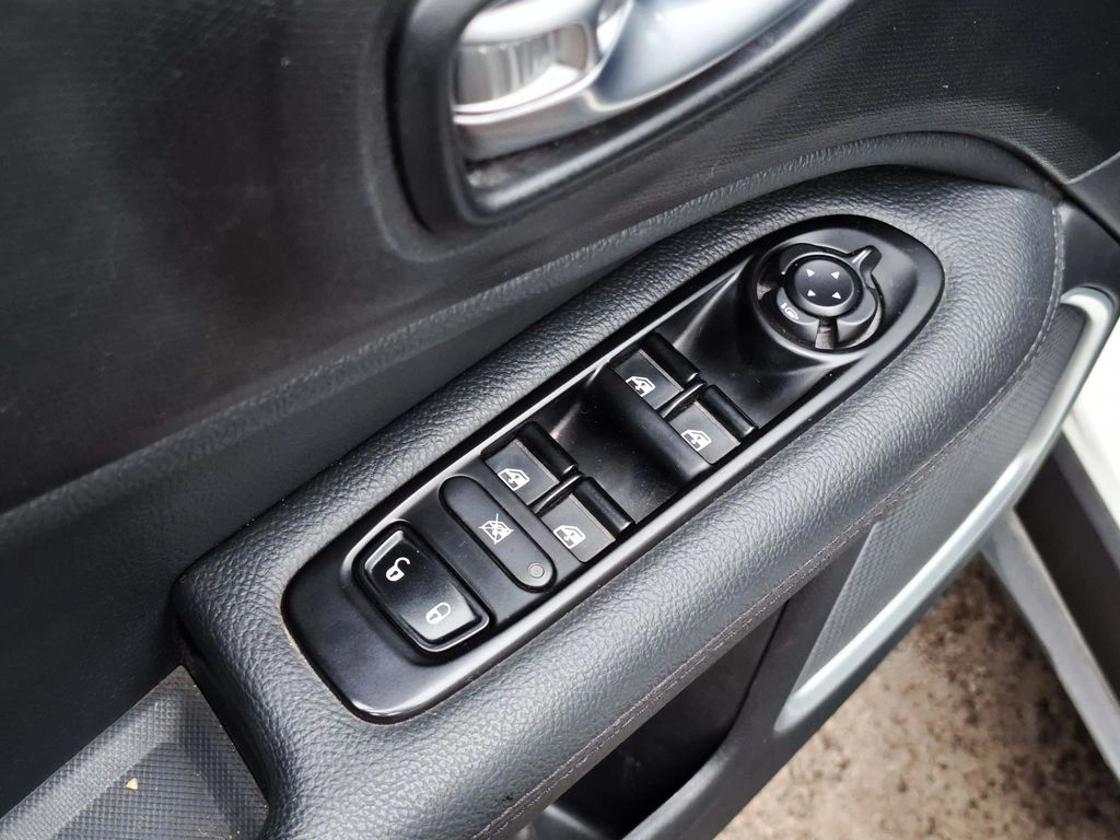 RAM 1000 2022 - Foto 10