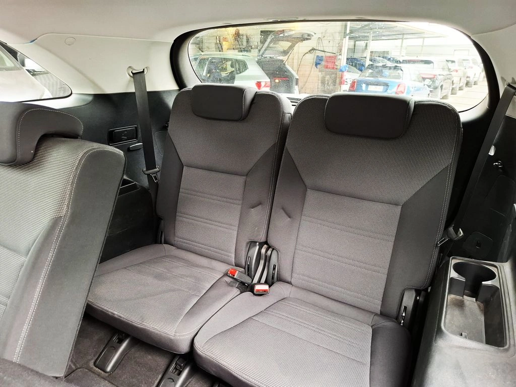 KIA Sorento — foto 32 de 33