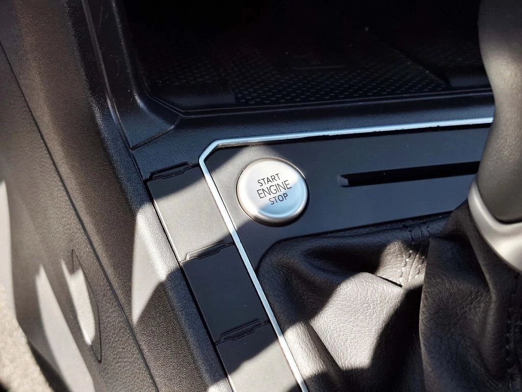VOLKSWAGEN POLO 2026 - Foto 25