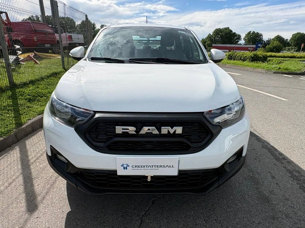 RAM 700 2024 - Foto 3