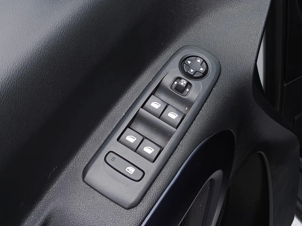 PEUGEOT RIFTER 2024 - Foto 12