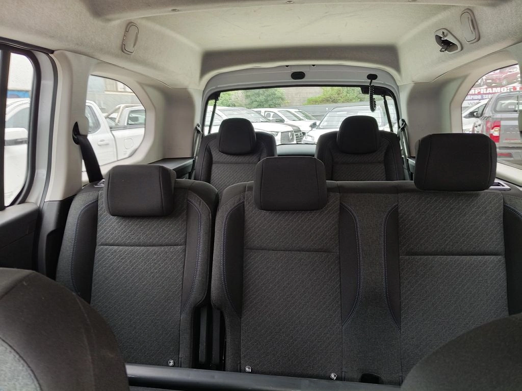 PEUGEOT RIFTER 2024 - Foto 27