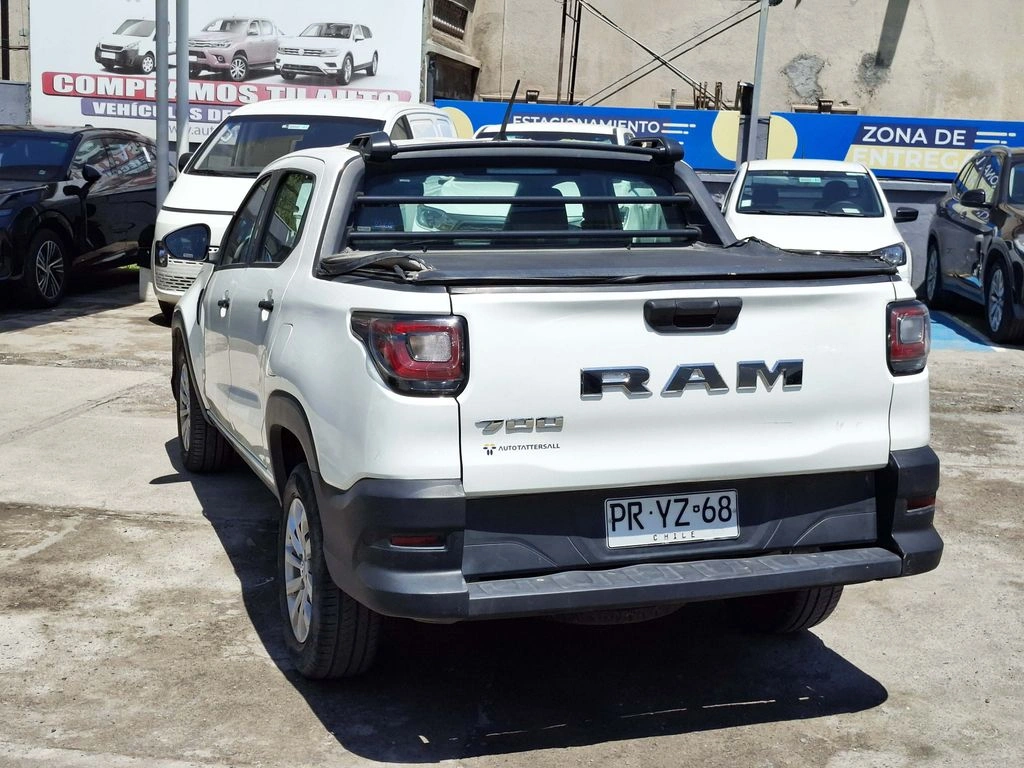 RAM 700 2021 - Foto 10