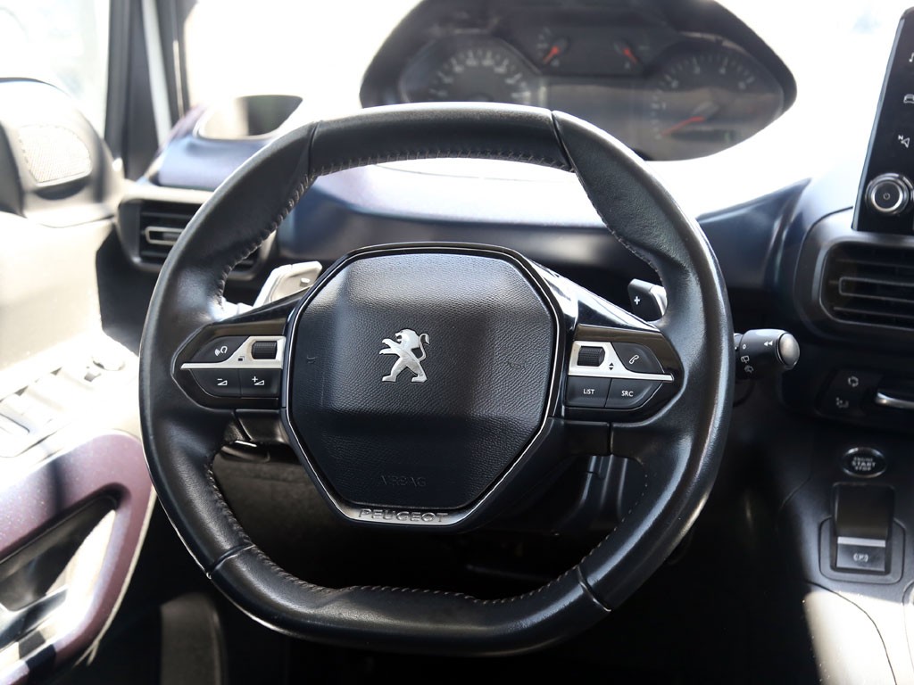 PEUGEOT RIFTER 2024 - Foto 16