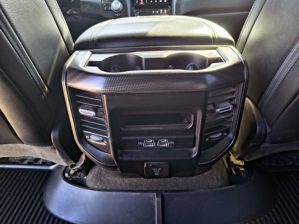 RAM 1500 2024 - Foto 17