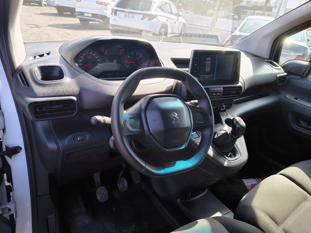 PEUGEOT PARTNER 2023 - Foto 11