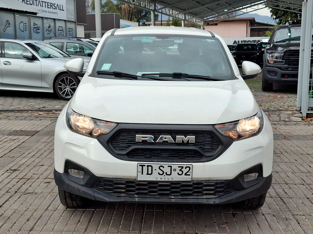 RAM 700 2024 - Foto 2