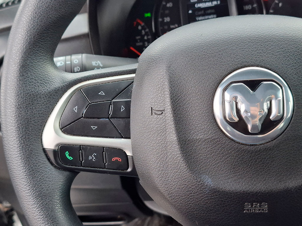 RAM 700 2024 - Foto 12