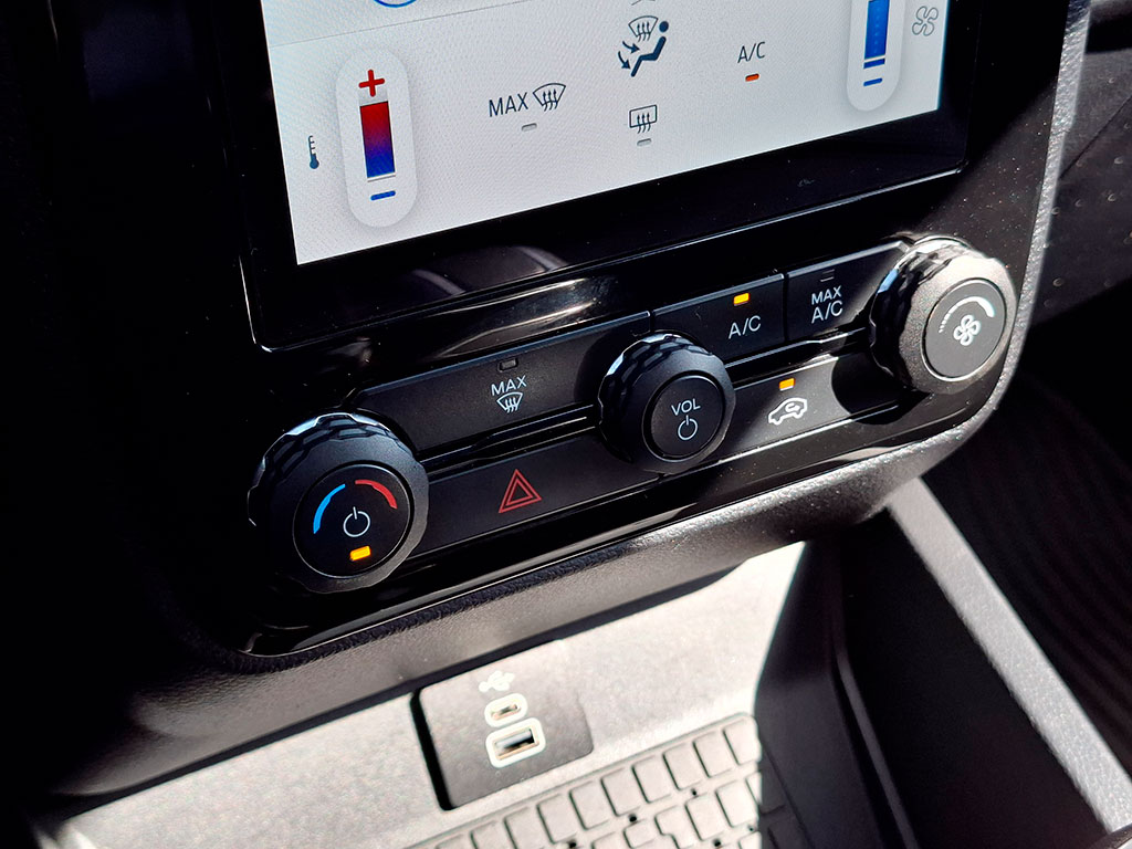 FORD RANGER 2.0 XLT 4X4 AT 2024