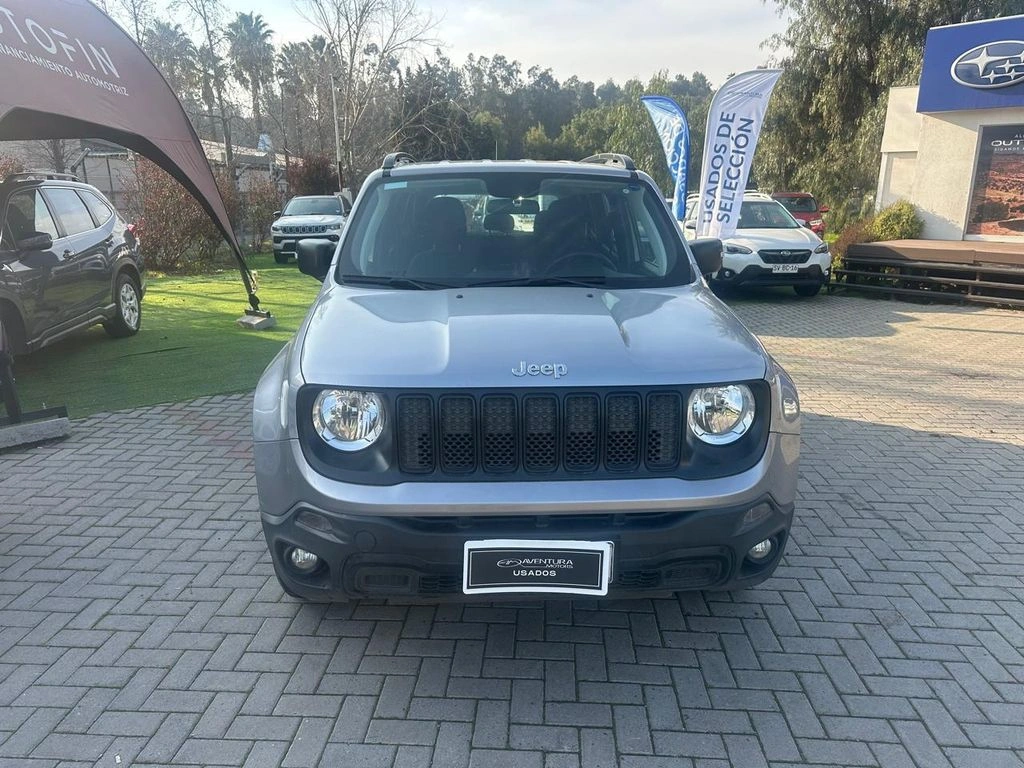 Jeep Renegade — foto 2 de 27