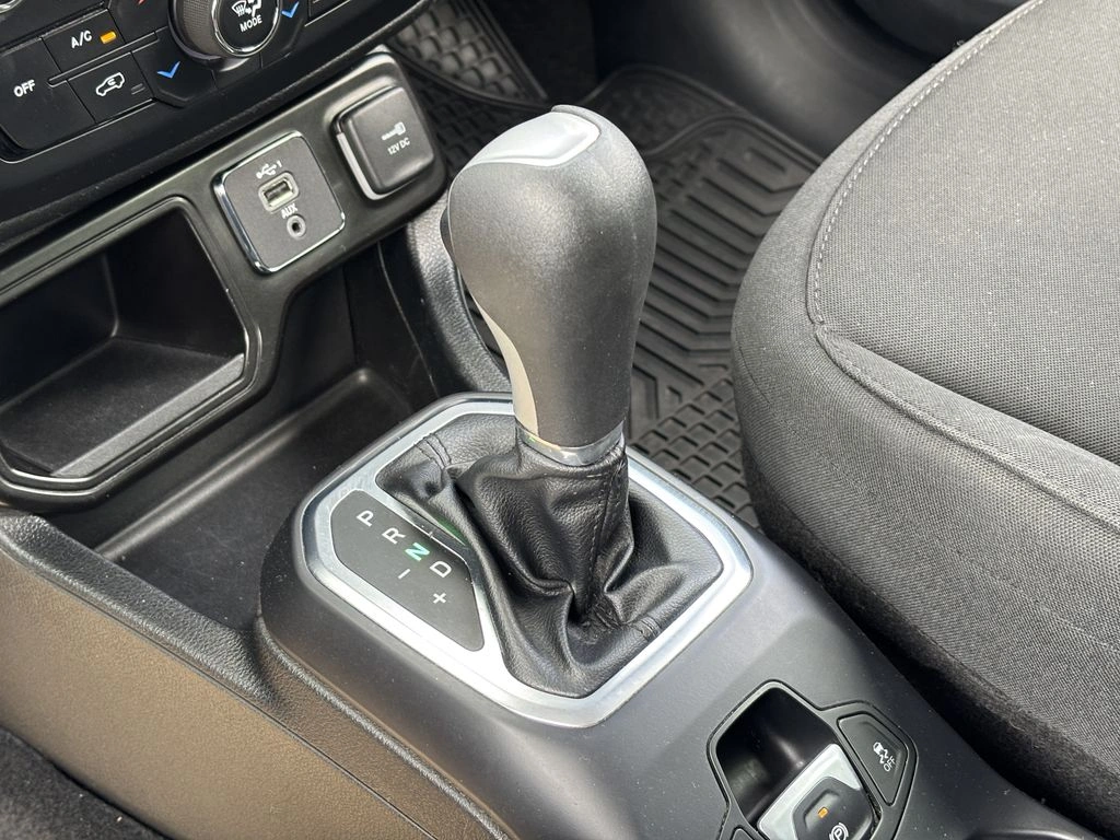 JEEP RENEGADE 2022 - Foto 18