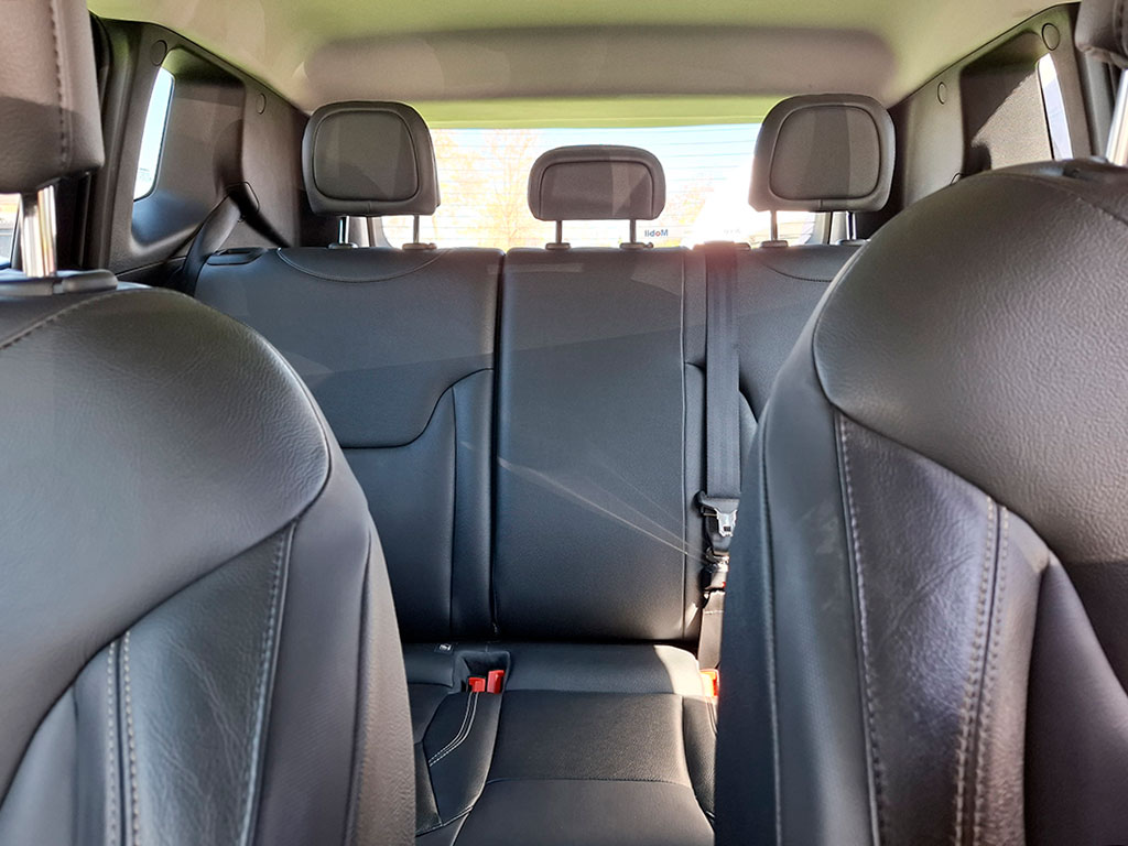 Jeep Renegade — foto 21 de 22