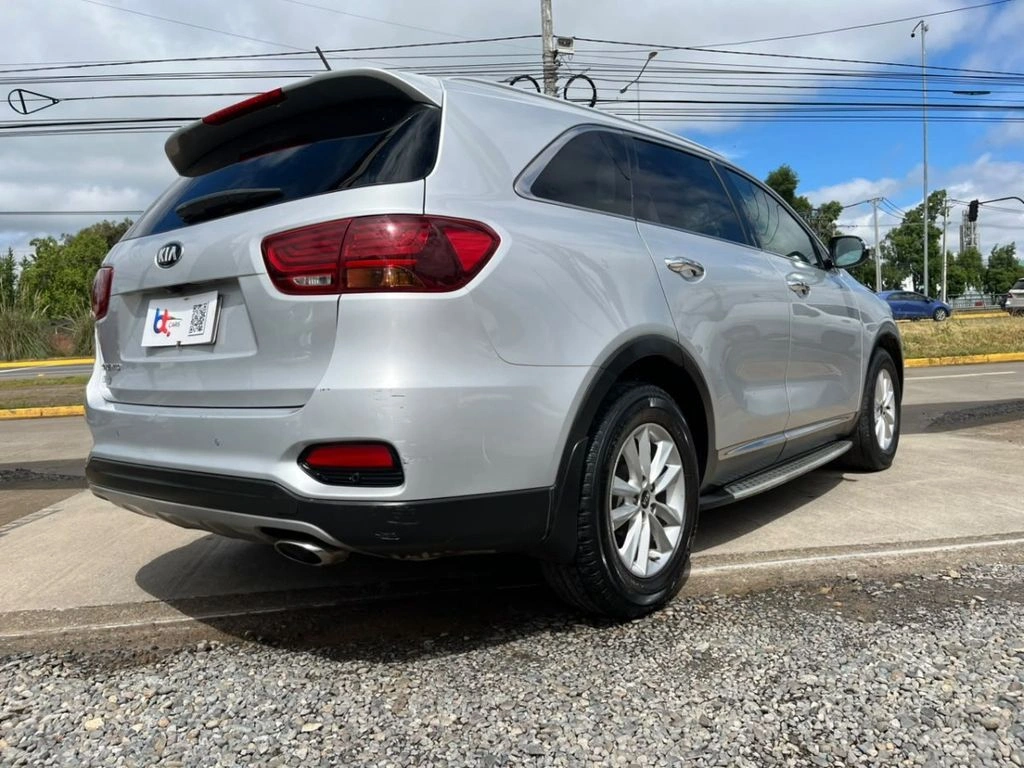 KIA SORENTO 2019 - Foto 24