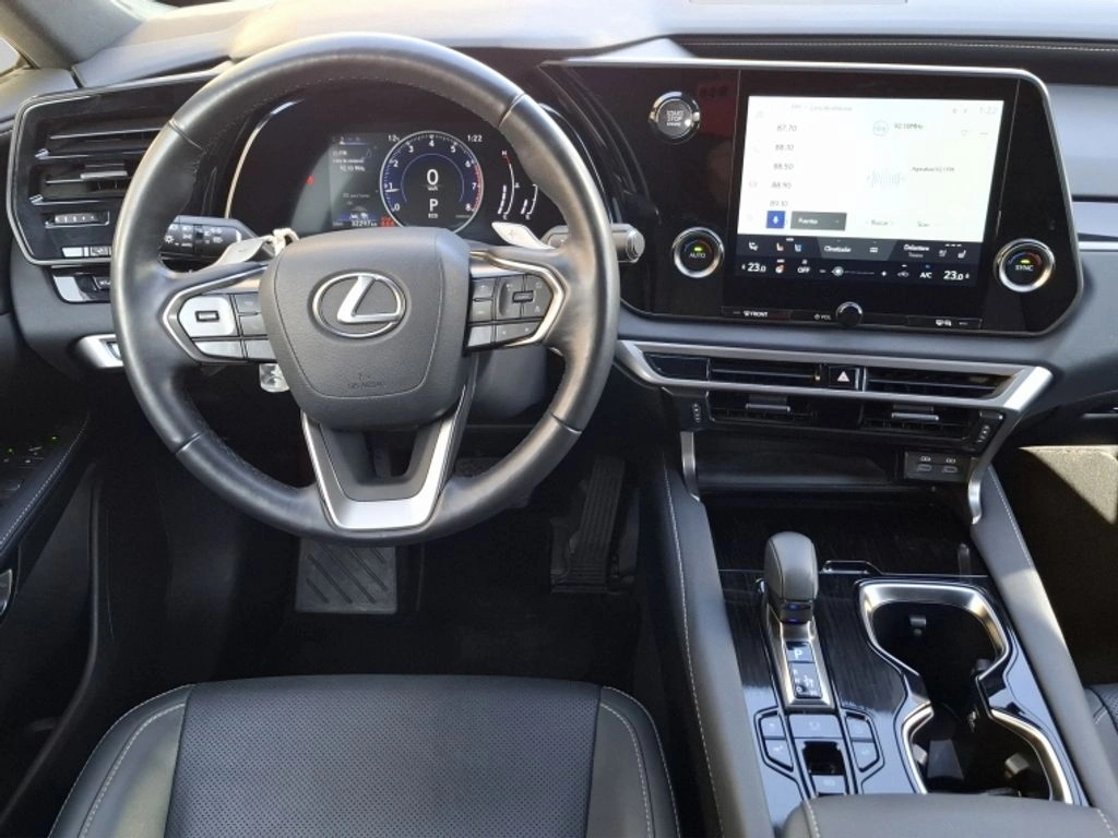 LEXUS RX 350 2024 - Foto 17