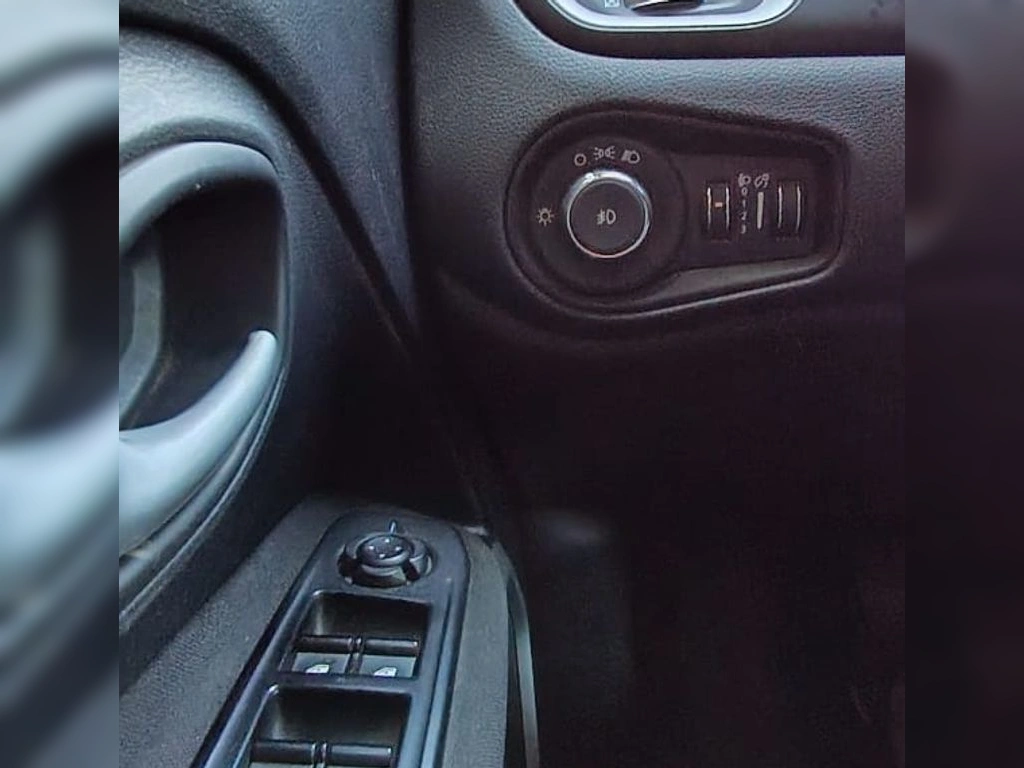 JEEP RENEGADE 2022 - Foto 9