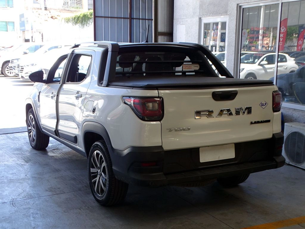 RAM 700