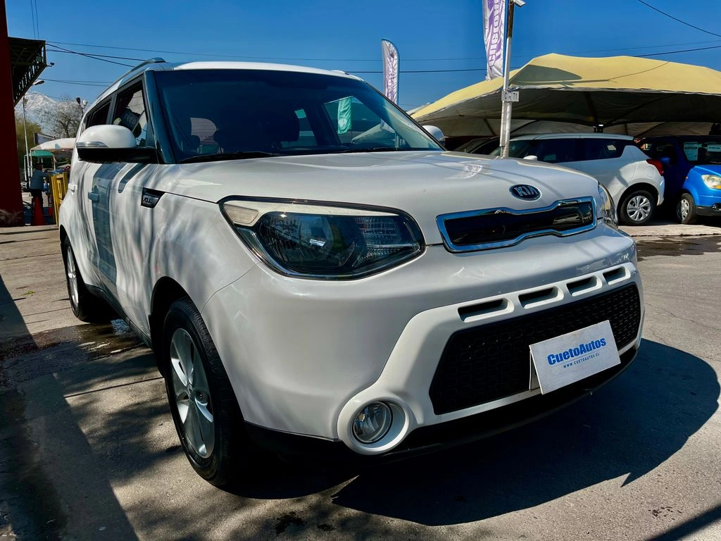 KIA SOUL