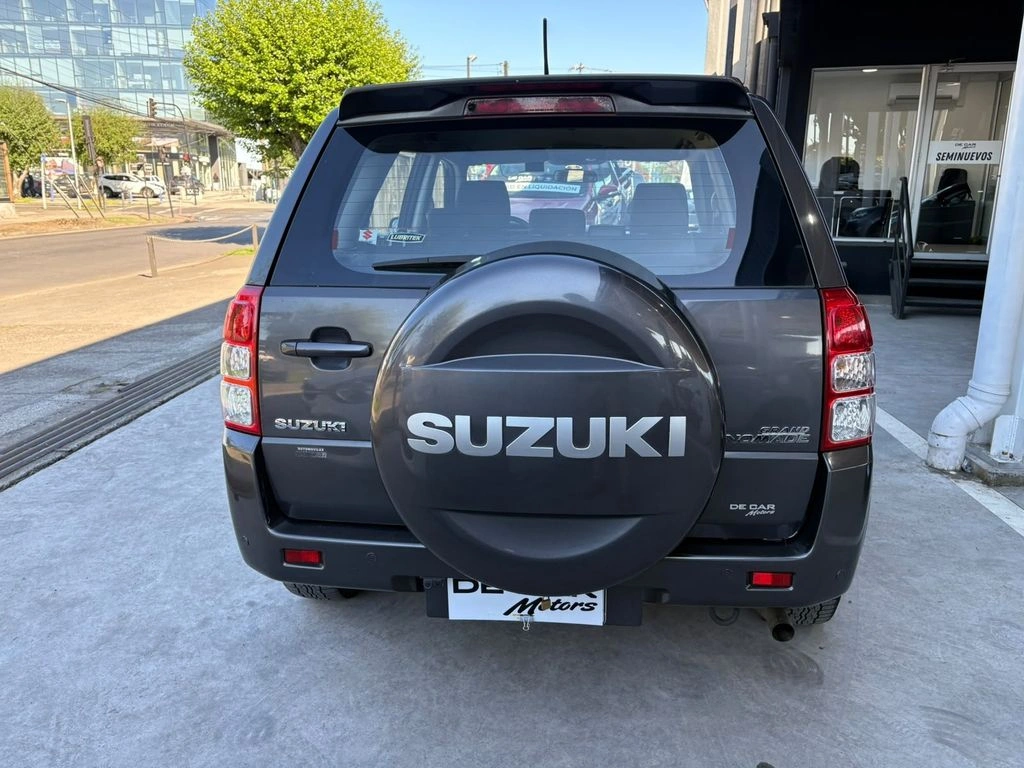 SUZUKI GRAND NOMADE 2016 - Foto 6