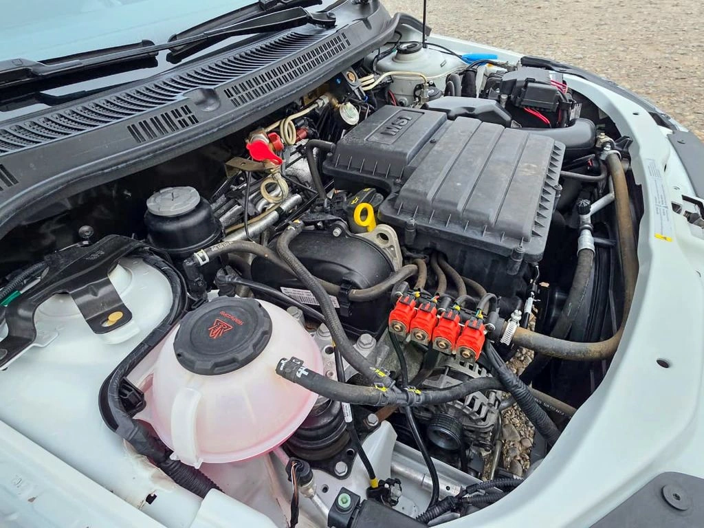 VOLKSWAGEN SAVEIRO 2022 - Foto 17