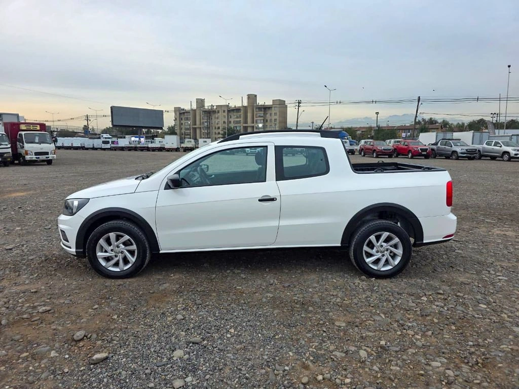 VOLKSWAGEN SAVEIRO 2022 - Foto 9