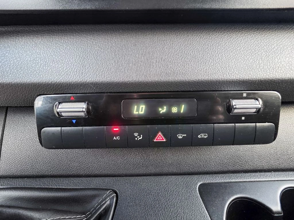MERCEDES-BENZ SPRINTER 2023 - Foto 25