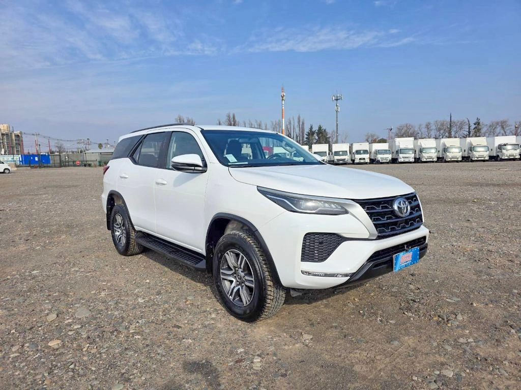 TOYOTA FORTUNER 2024 - Foto 2