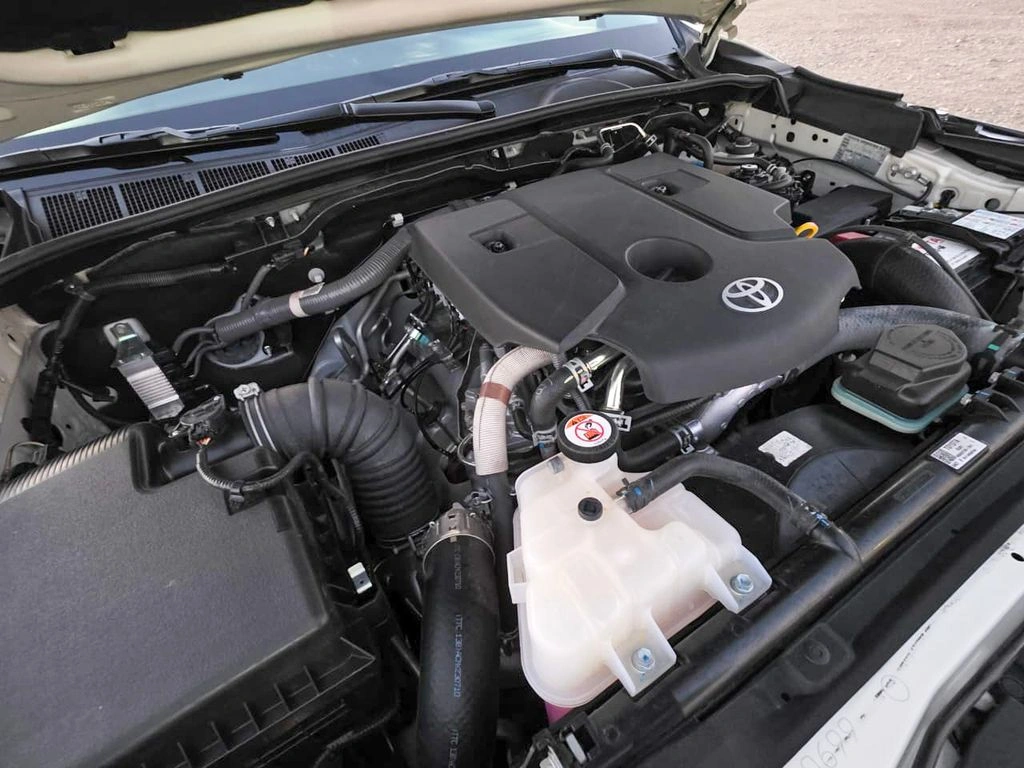 TOYOTA FORTUNER 2024 - Foto 26