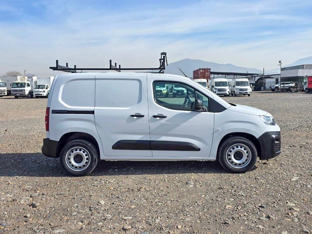 CITROEN BERLINGO 2024 - Foto 10