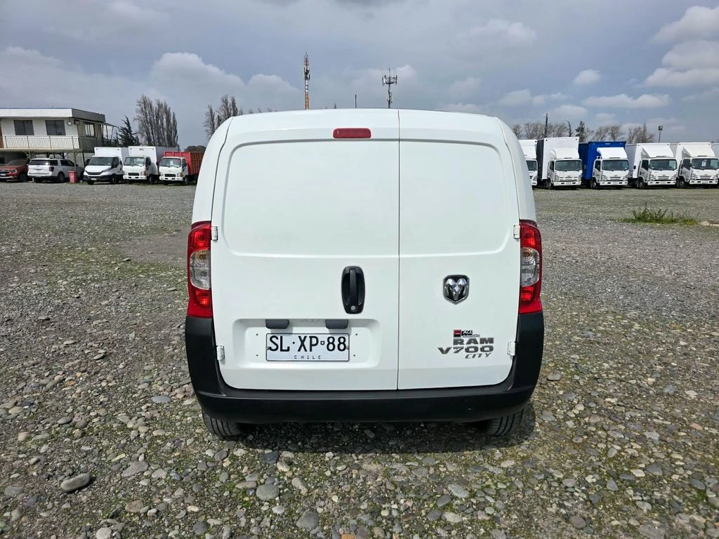 RAM V700 2023 - Foto 9