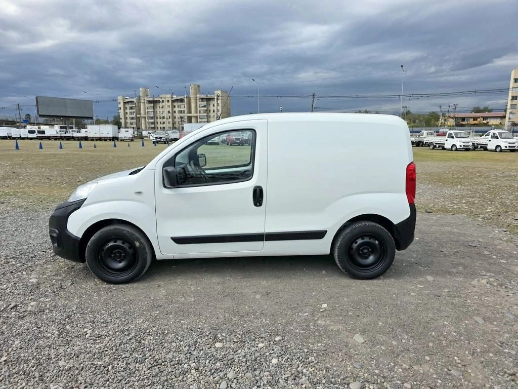 RAM 700 2023 - Foto 10