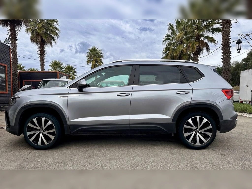 VOLKSWAGEN TAOS 2022 - Foto 2