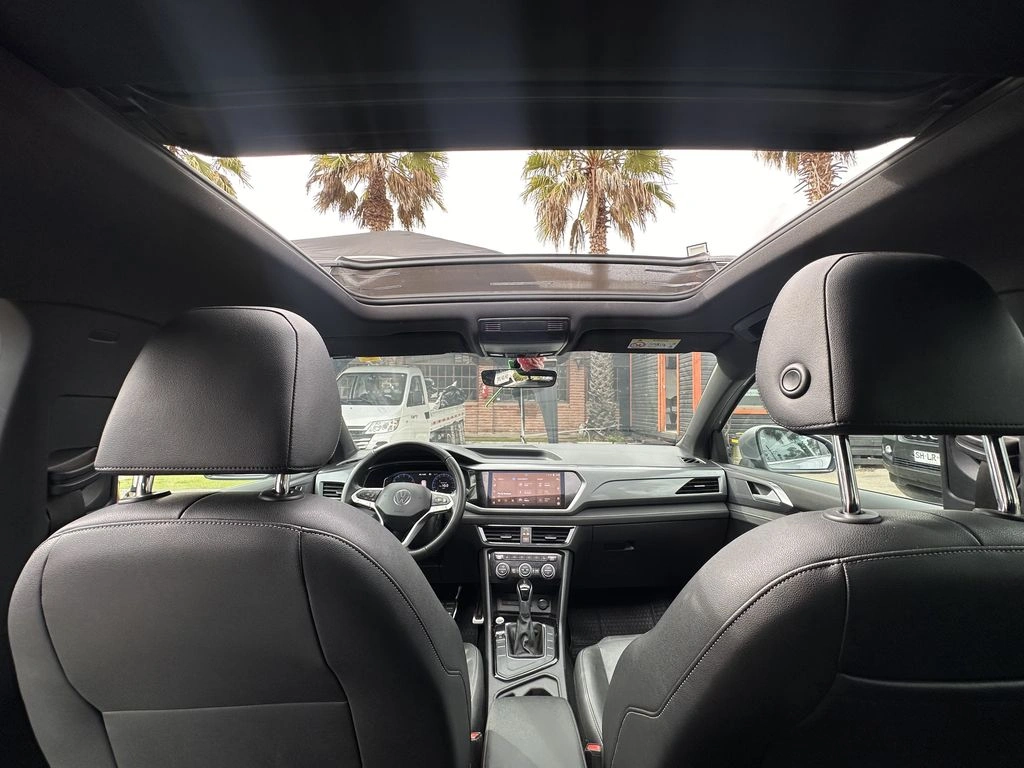VOLKSWAGEN TAOS 2022 - Foto 17