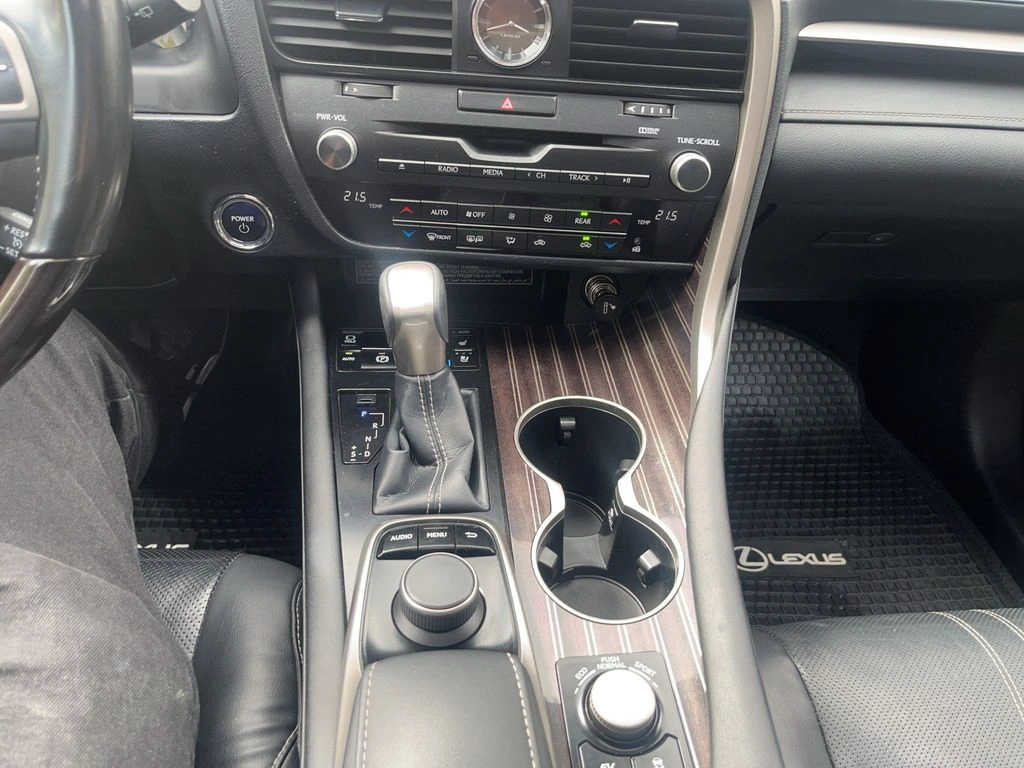 LEXUS RX 2019 - Foto 18