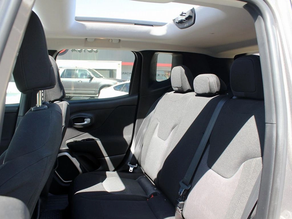 JEEP RENEGADE 2018 - Foto 22