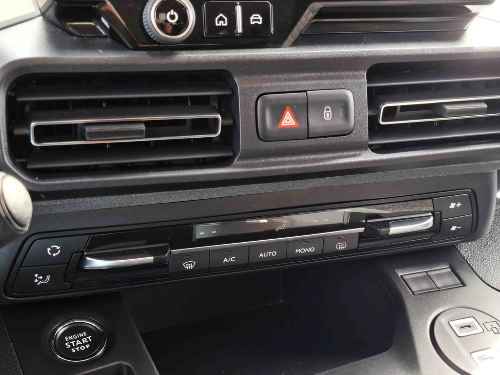 Peugeot Rifter — foto 20 de 24