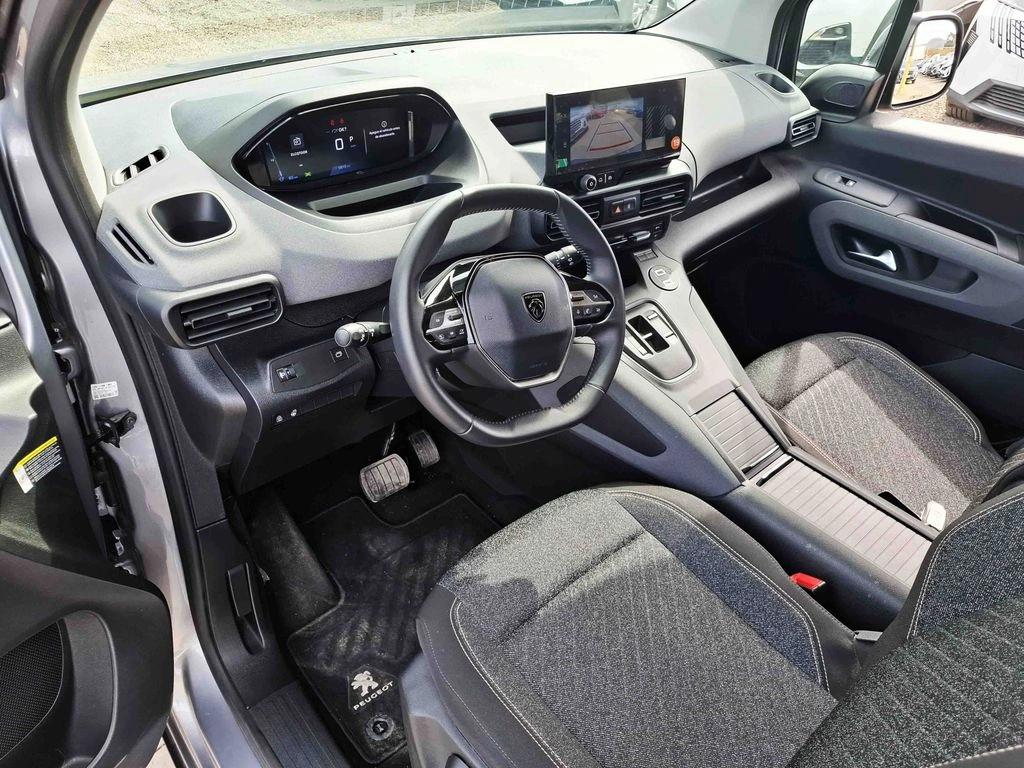 Peugeot Rifter — foto 14 de 24