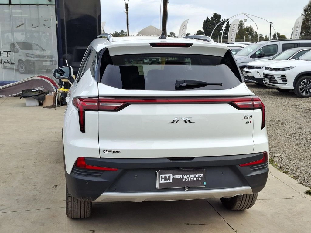 JAC Js4 — foto 9 de 32