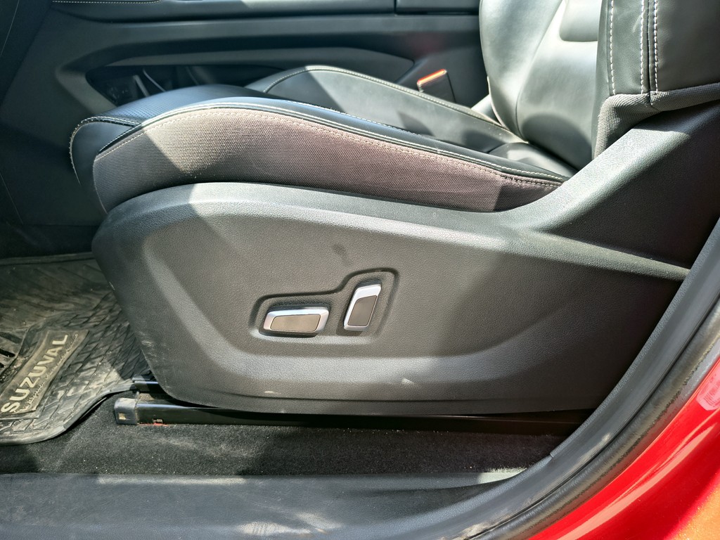 JAC Js6 — foto 6 de 18