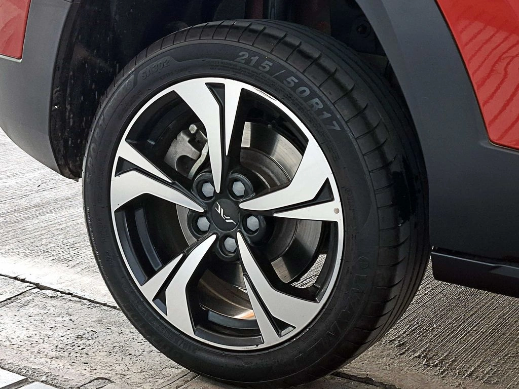JAC Js4 — foto 5 de 20