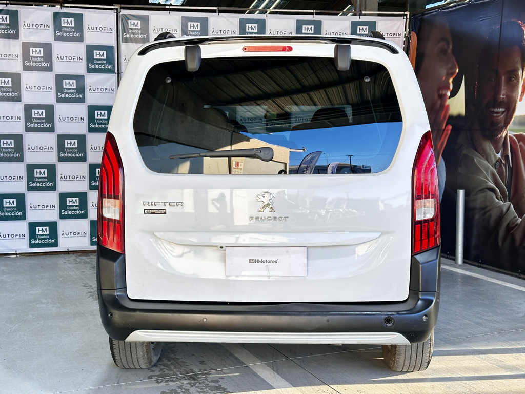 Peugeot Rifter — foto 5 de 16