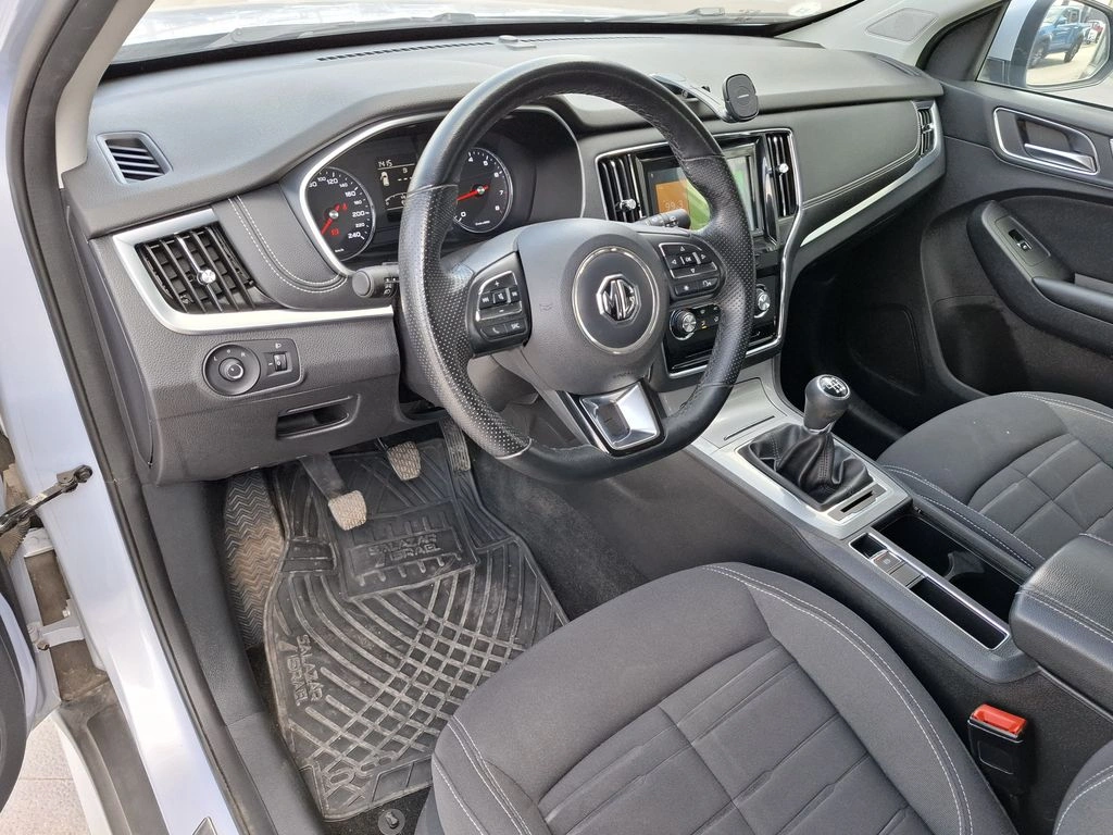 MG Rx5 — foto 14 de 23