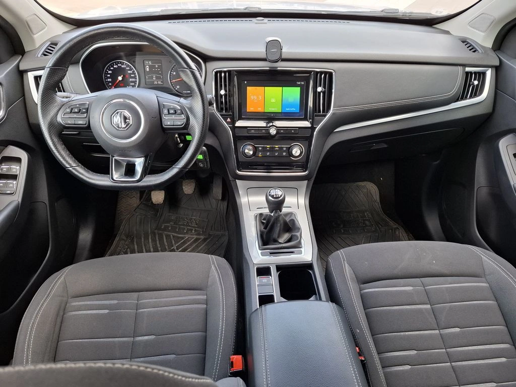 MG Rx5 — foto 15 de 23