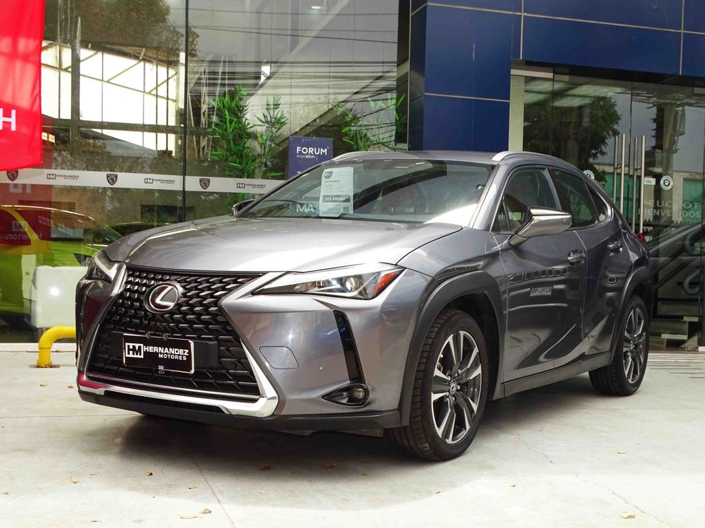 LEXUS UX200