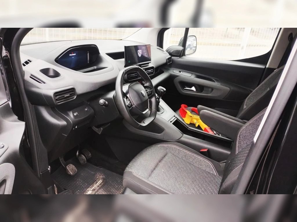 PEUGEOT RIFTER 2025 - Foto 8
