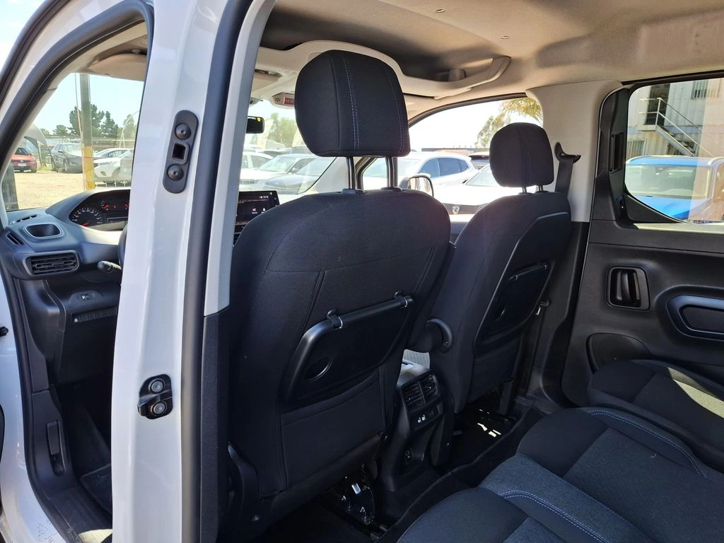 Peugeot Rifter — foto 27 de 28