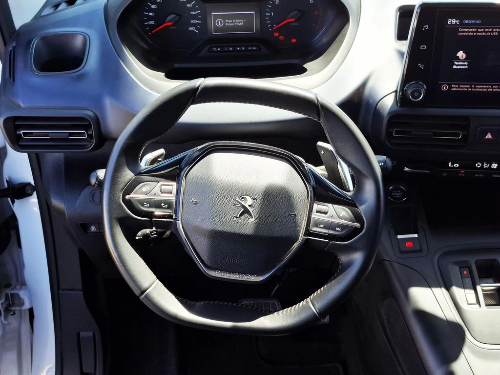 Peugeot Rifter — foto 17 de 28