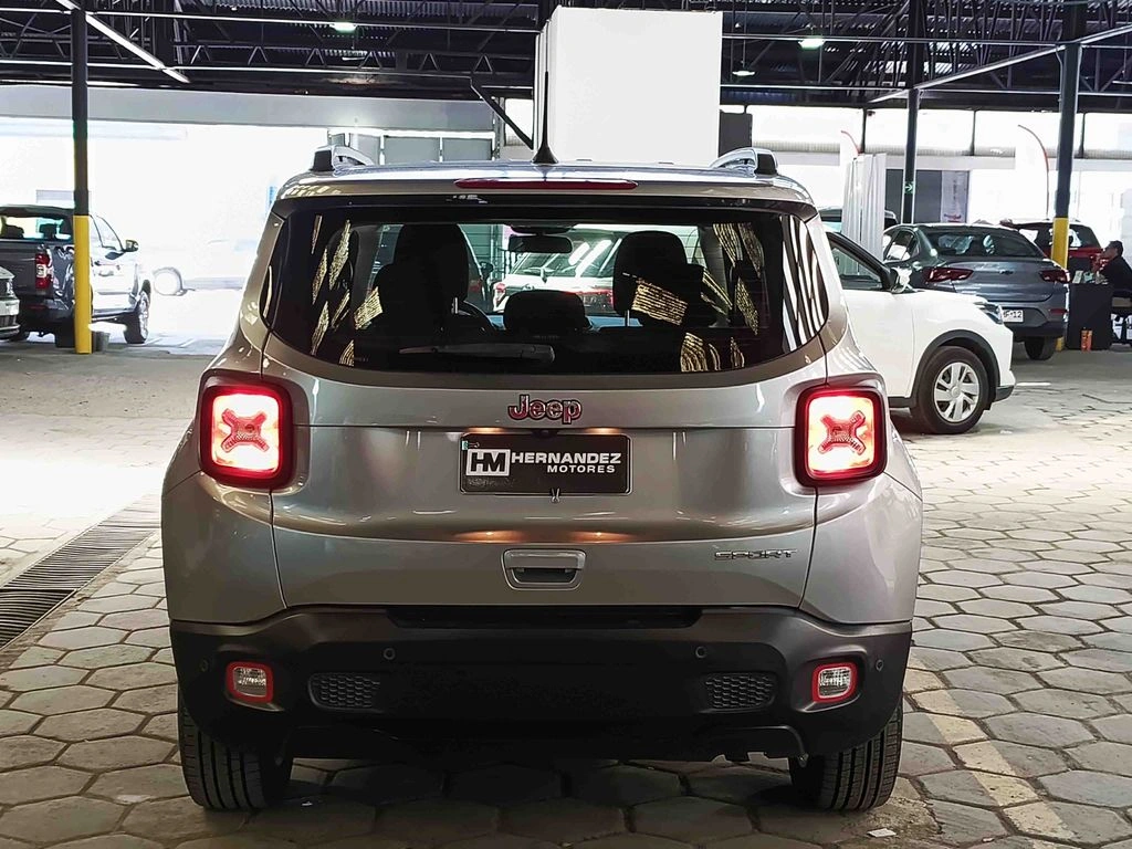 JEEP RENEGADE 2022 - Foto 8