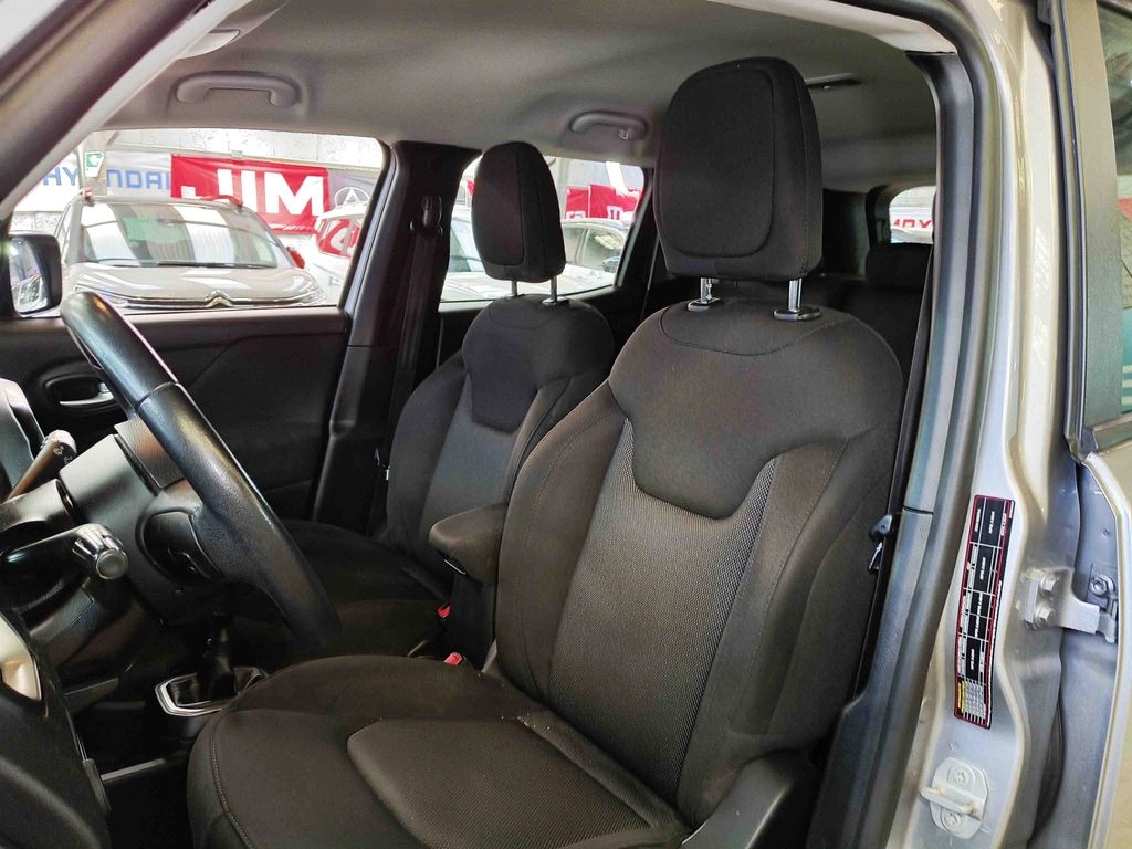 JEEP RENEGADE 2022 - Foto 14