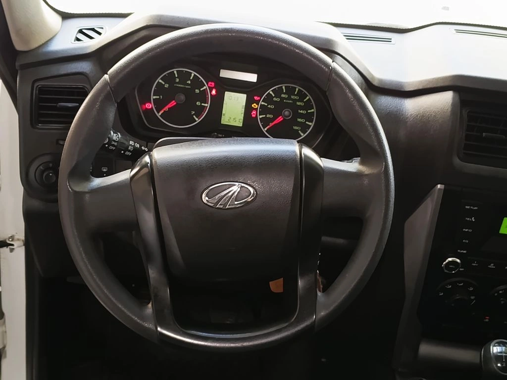 MAHINDRA PIK UP 2023 - Foto 12