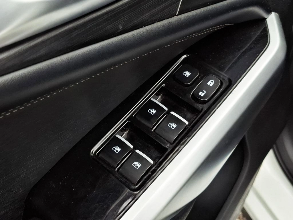 JAC Js8 — foto 12 de 27